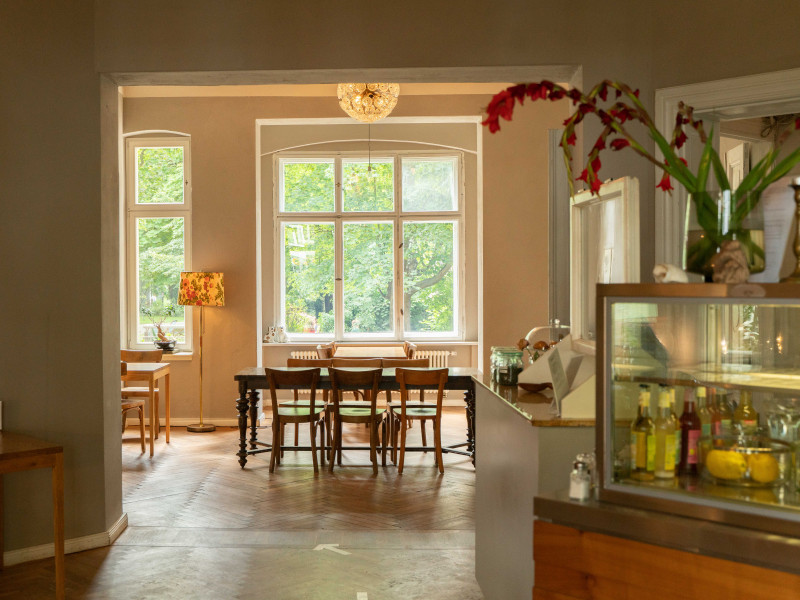 Innenansicht des Café Eden