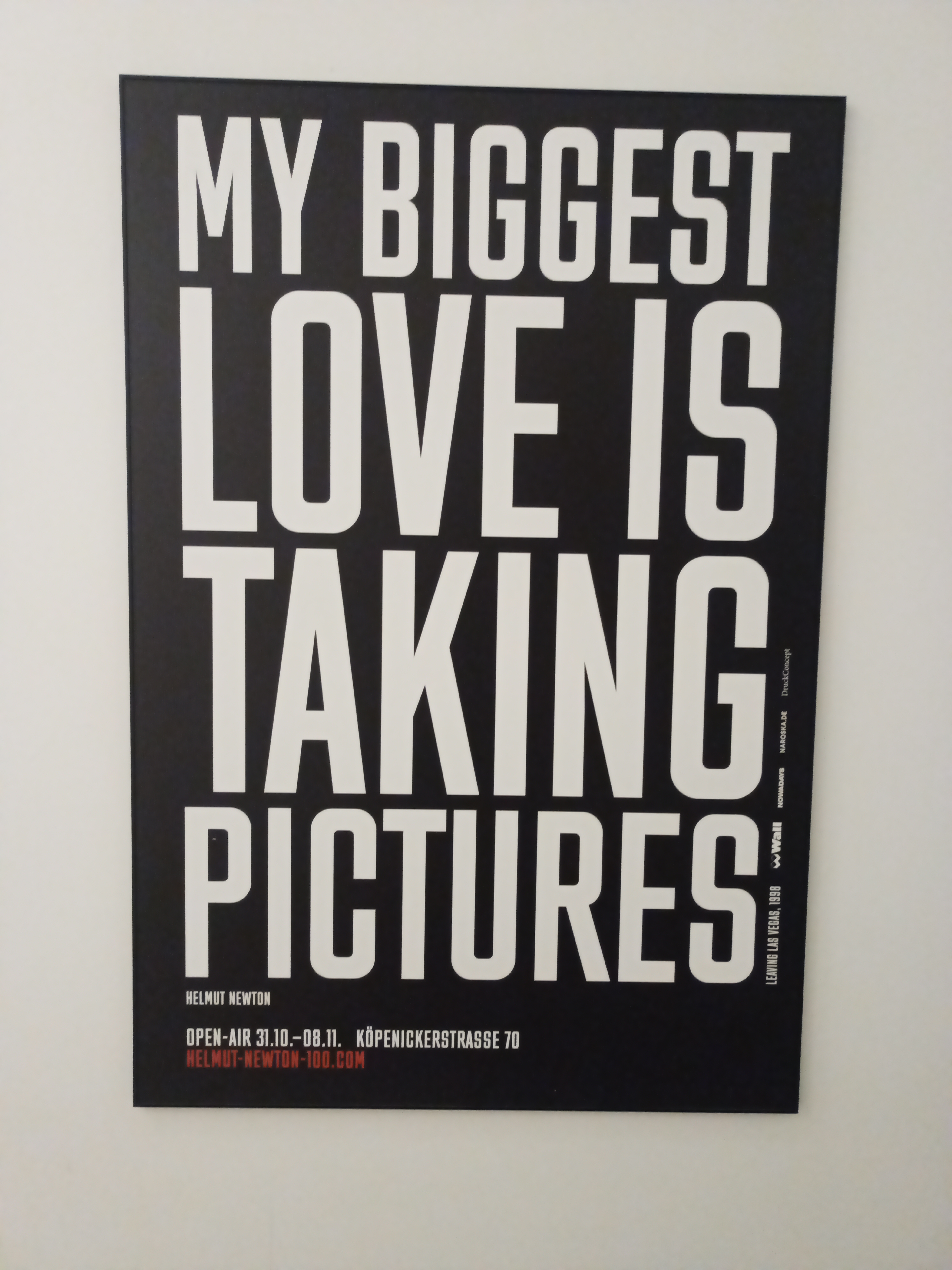 Plakat im Eingangsbereich des Museum für Fotografie
